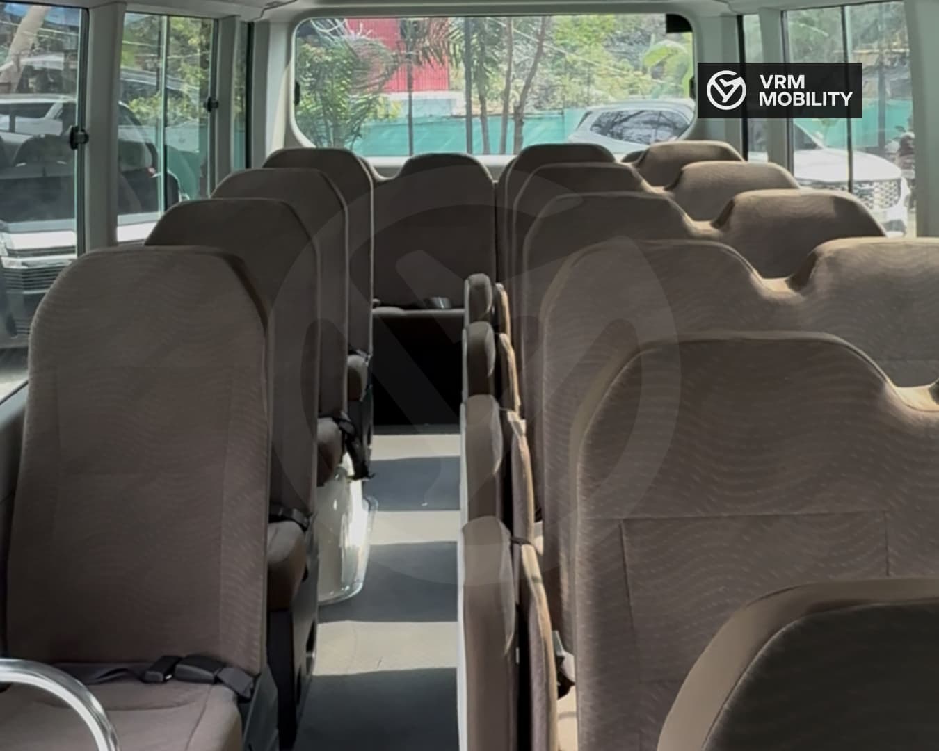 Toyota Coaster photo